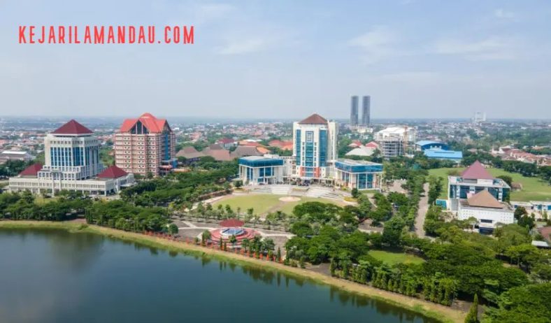 5 Universitas di Surabaya Terfavorit Calon Mahasiswa